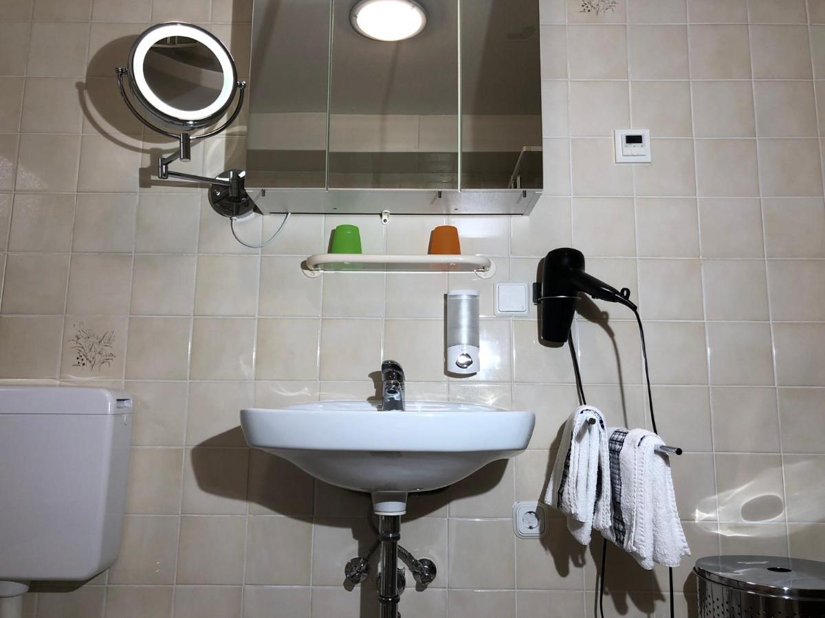 Ferienwohnung Familie Hinrichs Dorn-Durkheim Esterno foto